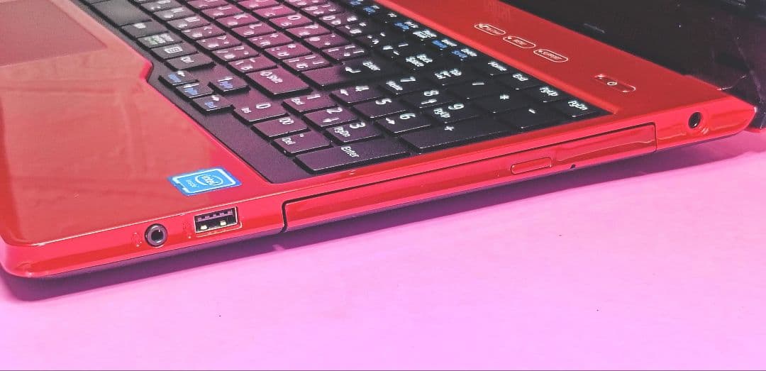 超大容量1TB‼️YouTube✨オフィス✨カメラ付赤ノートパソコン✨設定済