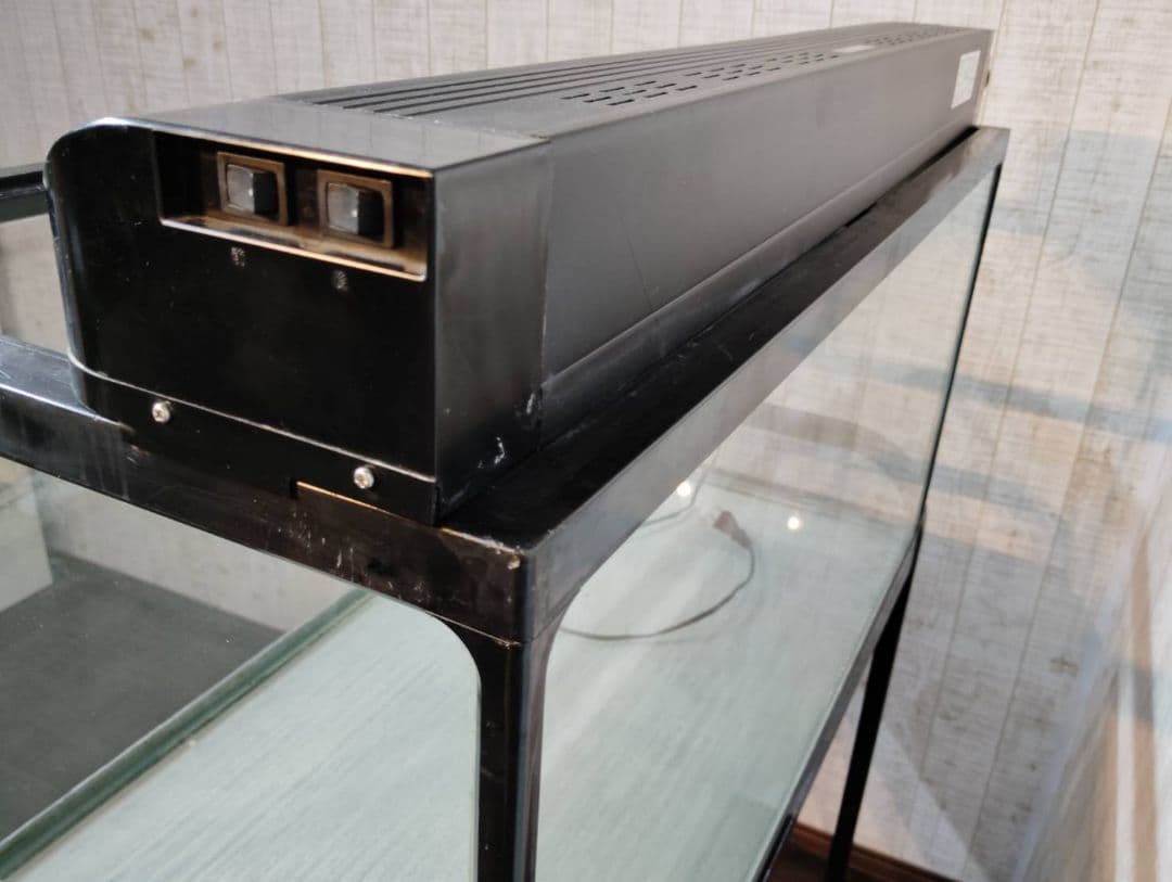 直接引取り限定 兵庫県加東市　90cmガラス水槽 照明 水槽台 セット 中古