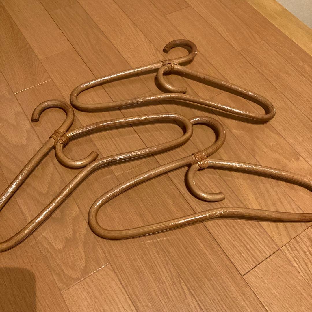 籐家具　ラタン ハンガーラック 上棚付き