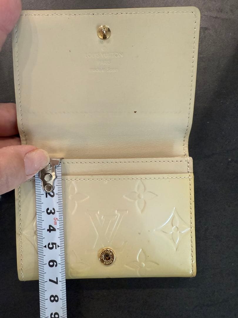 ルイヴィトン　ヴェルニ　名刺入れ