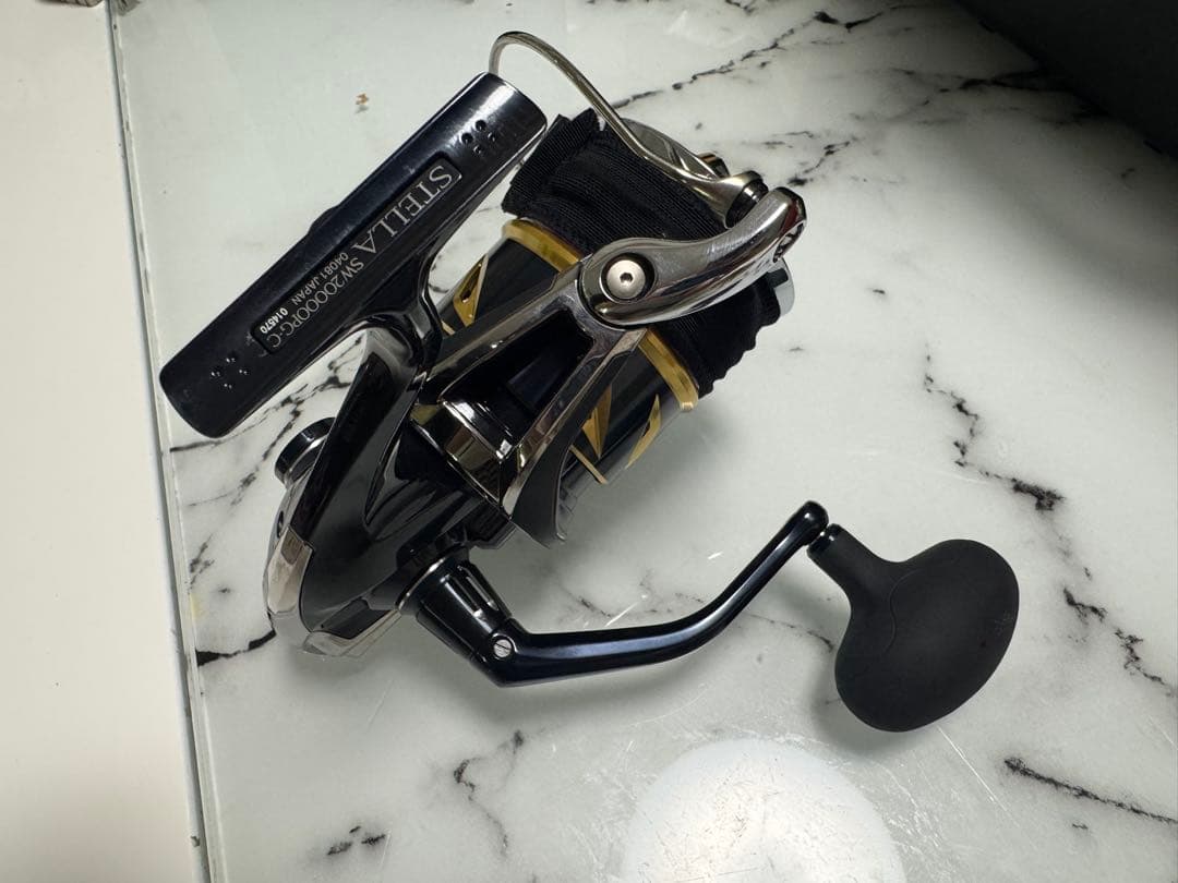 SHIMANO STELLA リール ブラック/ゴールド