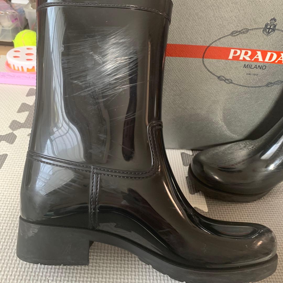プラダ　黒　レインブーツ　サイズ38