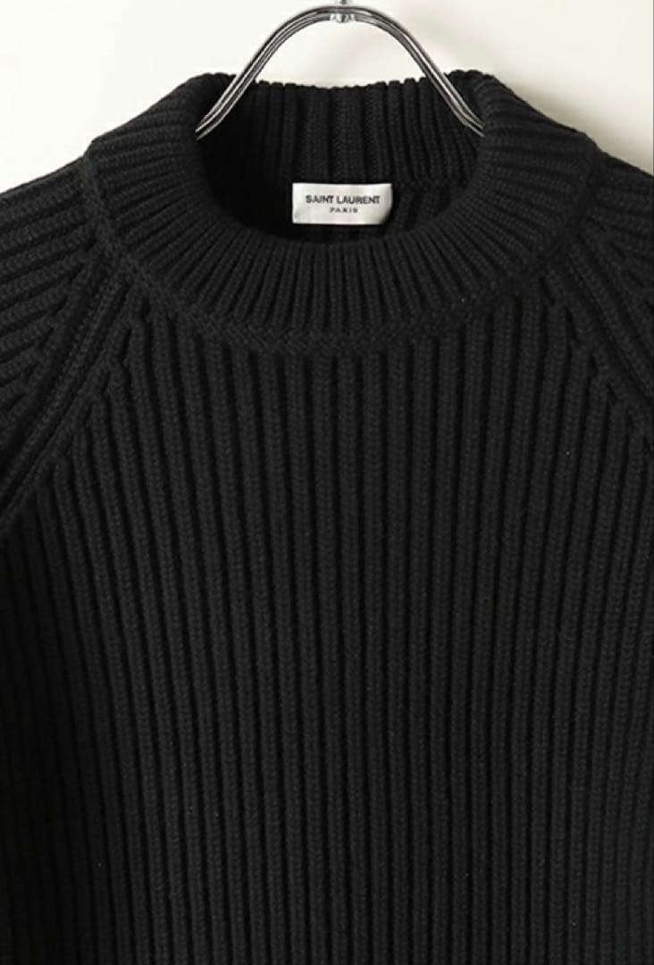ネックタグ取れてます。SAINT LAURENT ブラックリブ編みセーター