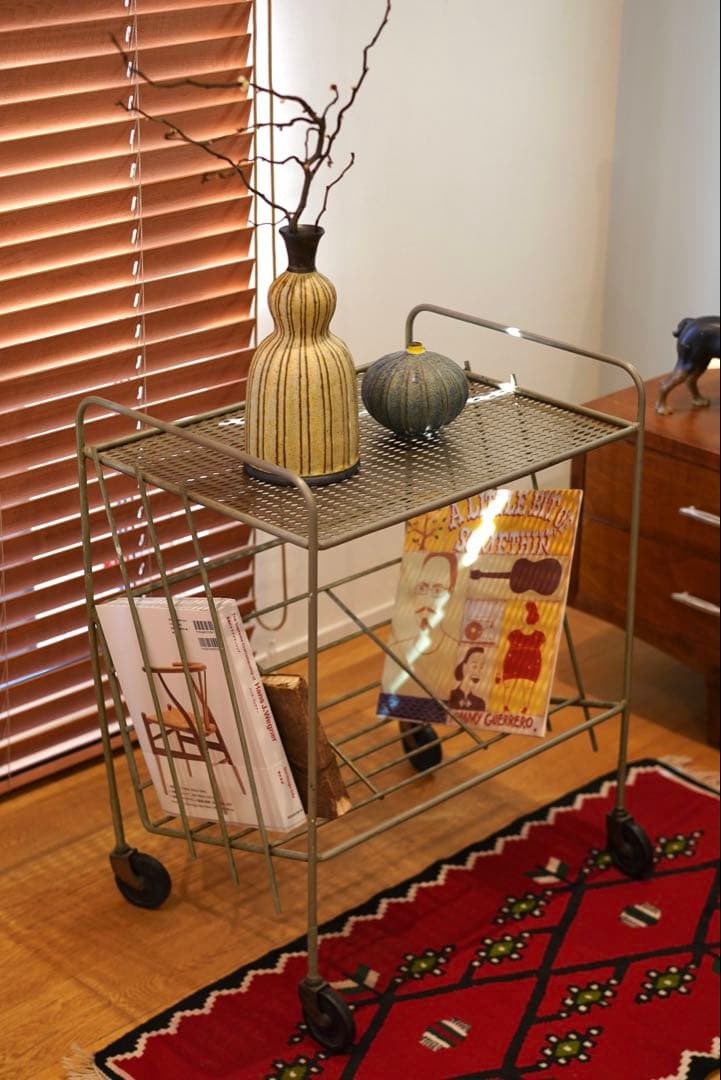 マシューマテゴ風ヴィンテージスチールラック