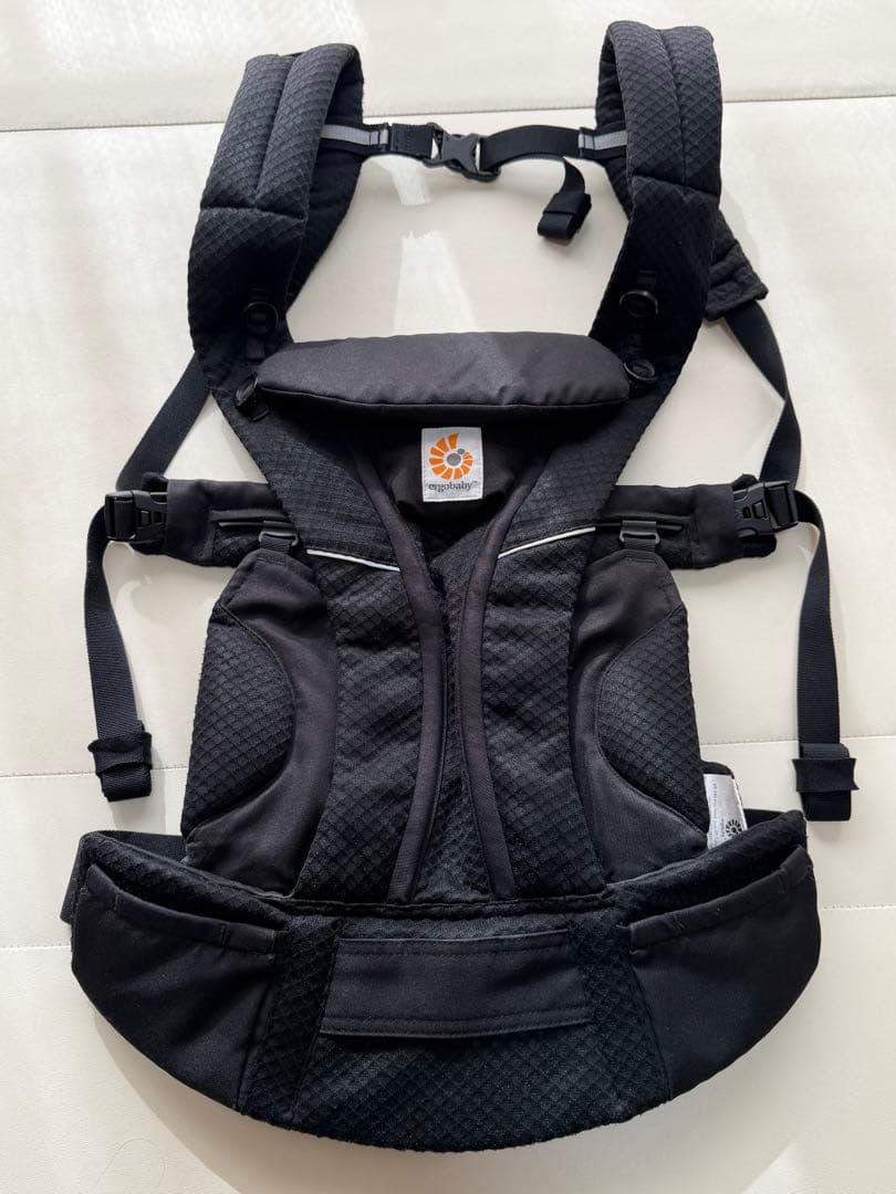 エルゴ　オムニブリーズ　オニキスブラック　抱っこ紐