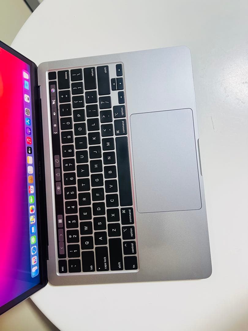 MacBook本体 Macbook Pro 2020 Core i7/16GB/1TB