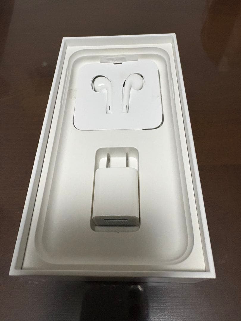 Apple iPhoneXR 本体　レッド　64G