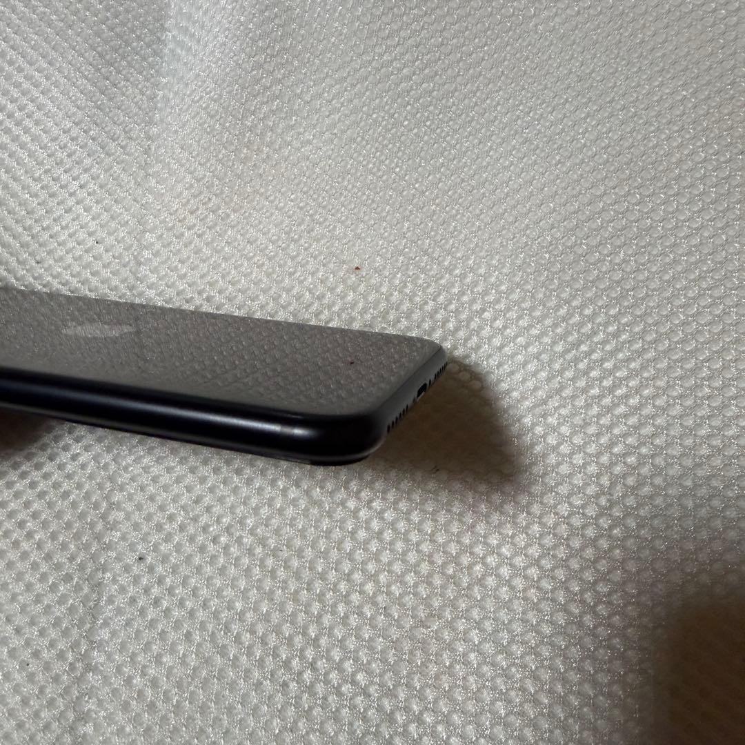 ⭐︎SIMフリー iPhoneSE2 128GB ブラック バッテリー100%