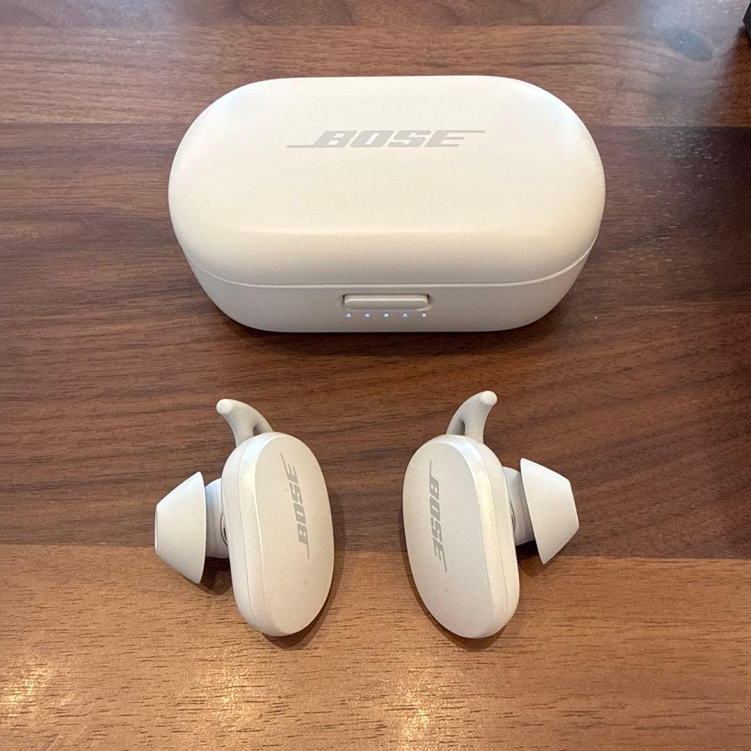 【美品】 Bose QuietComfort Earbuds SoapStone