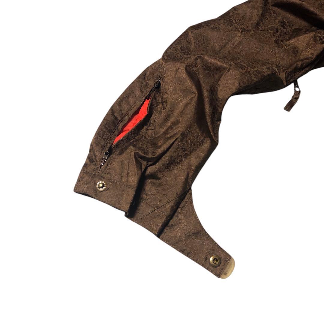 burton フード付きジャケット スノボー　スキーウェア　トップス　Sサイズ