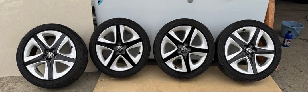 TOYOTA50Kプリウス純正17インチアルミホイールセットグットイヤーイーグル