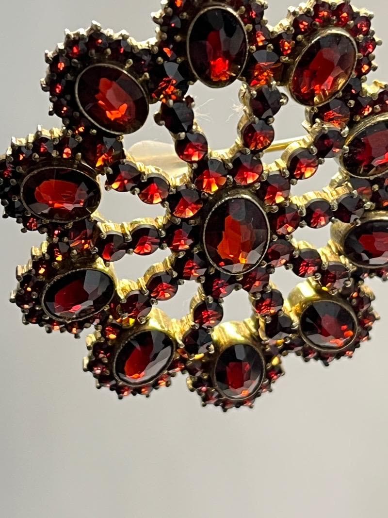 ガーネットブローチ ペンダントTOP　大型　アンティーク