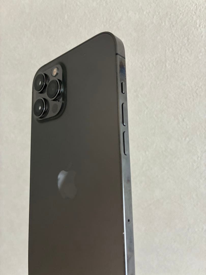 Apple iPhone 12 ProMaxグラファイト 本体