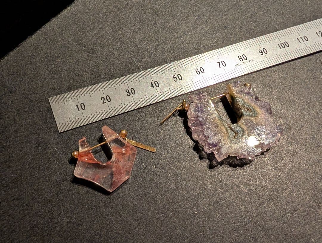 MONAKA Jewellery　モナカ　ロックピアス　桜色ガーデンクオーツ