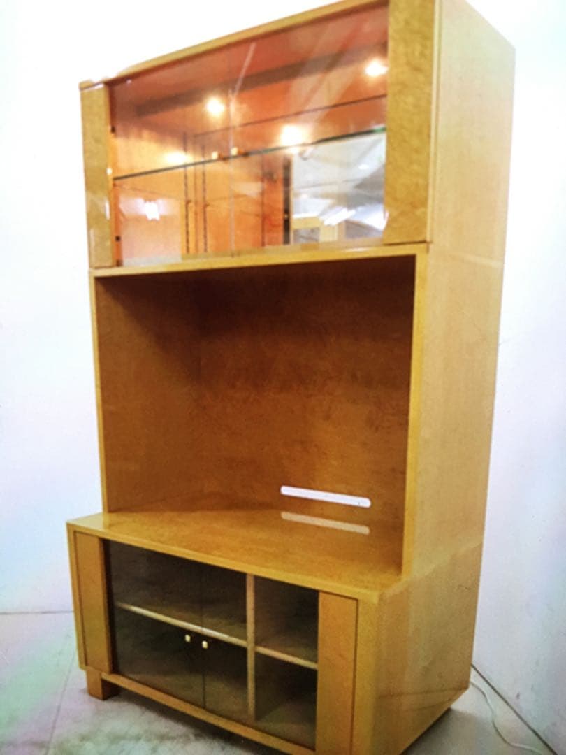 IDC大塚家具展示品最高級 バーズアイメープル キャビネット/TVボード 照明付