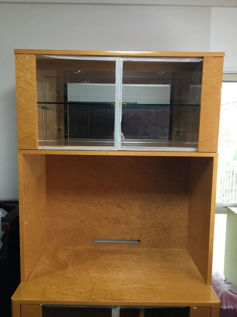 IDC大塚家具展示品最高級 バーズアイメープル キャビネット/TVボード 照明付