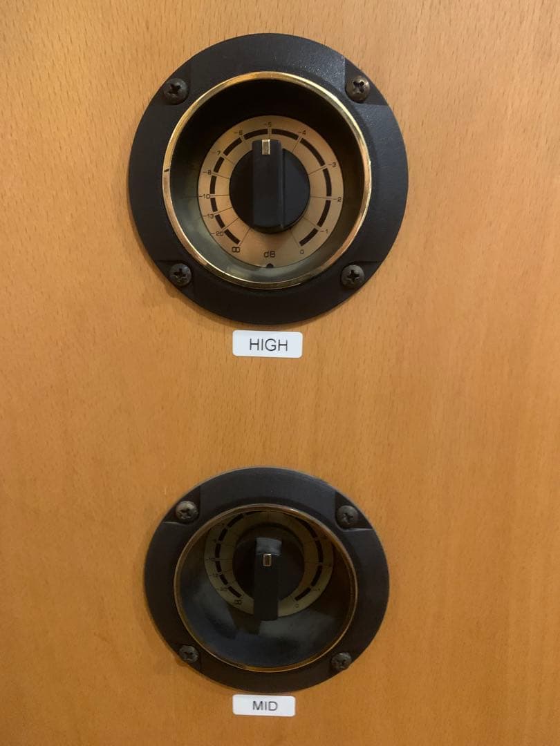 visaton monitor 890 名古屋市、直接のお引き取りでお願いします