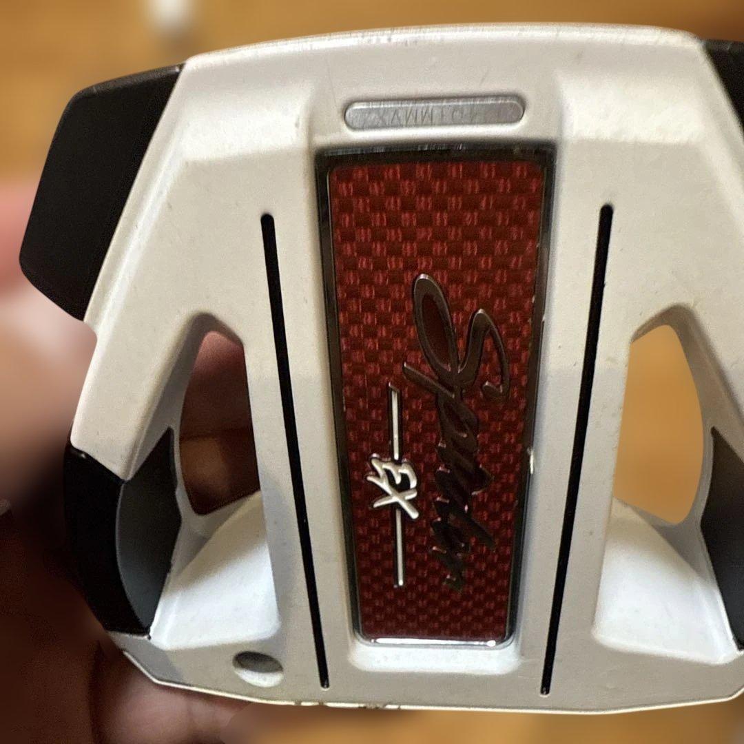 テーラーメイドのスパイダー EX ゴーストホワイトパター33インチ美品！