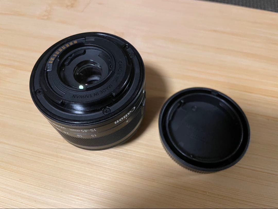 Canon EOS M10 デジタルミラーレス一眼レフカメラ＆単焦点広角レンズ