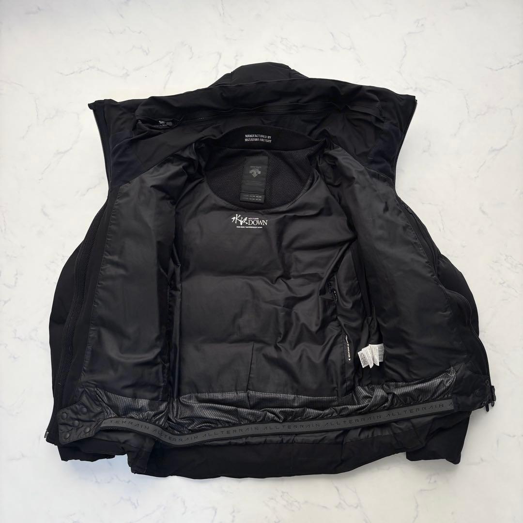 デサントオルテライン マウンテニア ダウンジャケット ブラック M