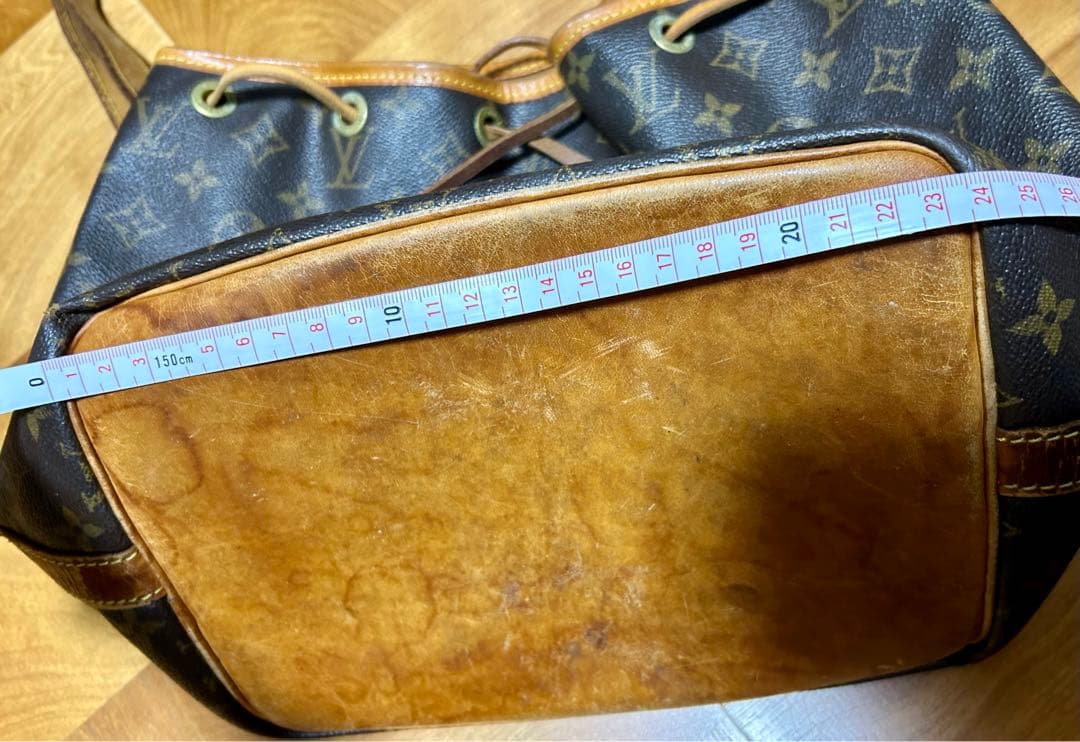 LOUIS VUITTON ルイヴィトン モノグラム　ノエ　巾着型バッグ