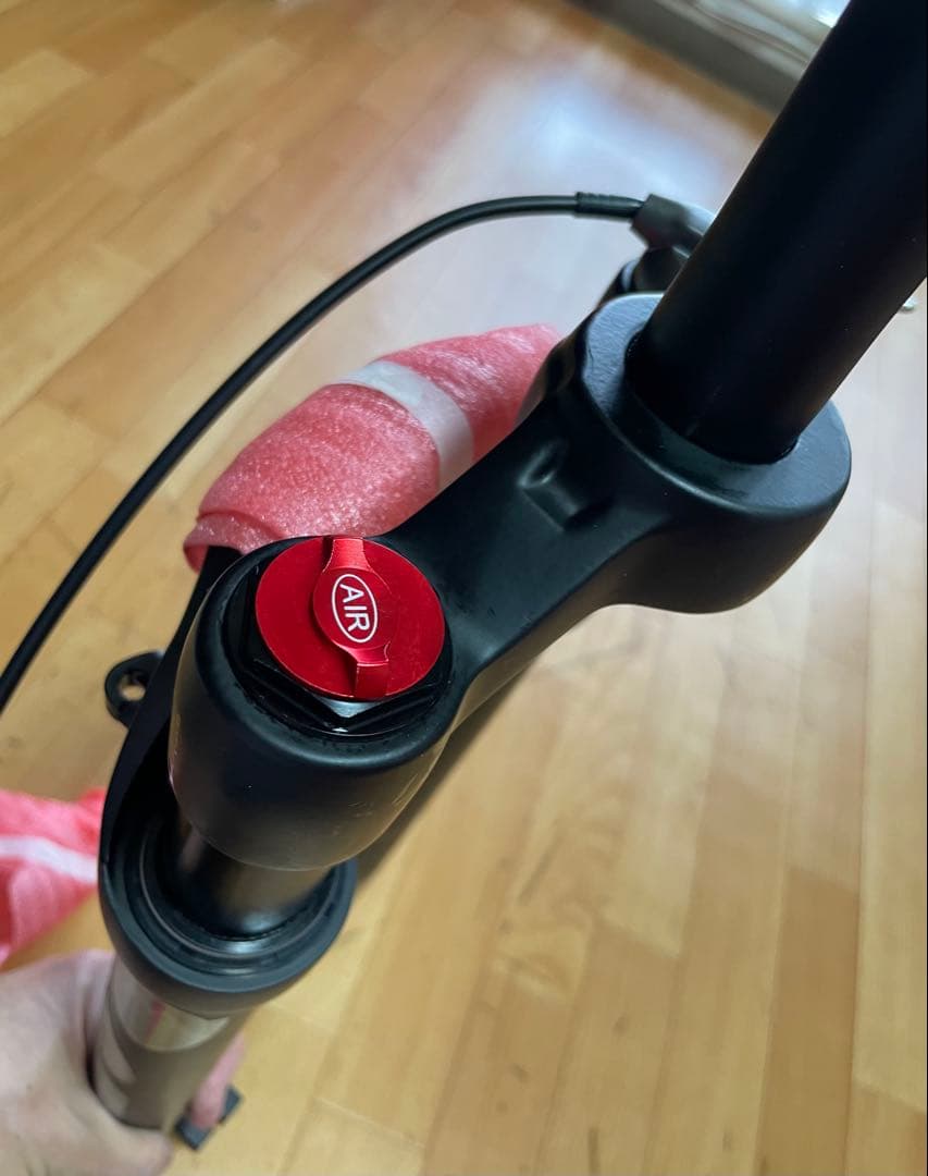 【新品】Maxxiite MTB26インチ用サスペンションフォーク