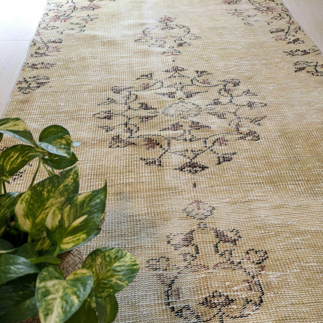 95×182 ヴィンテージマスタード　シノワズリ柄