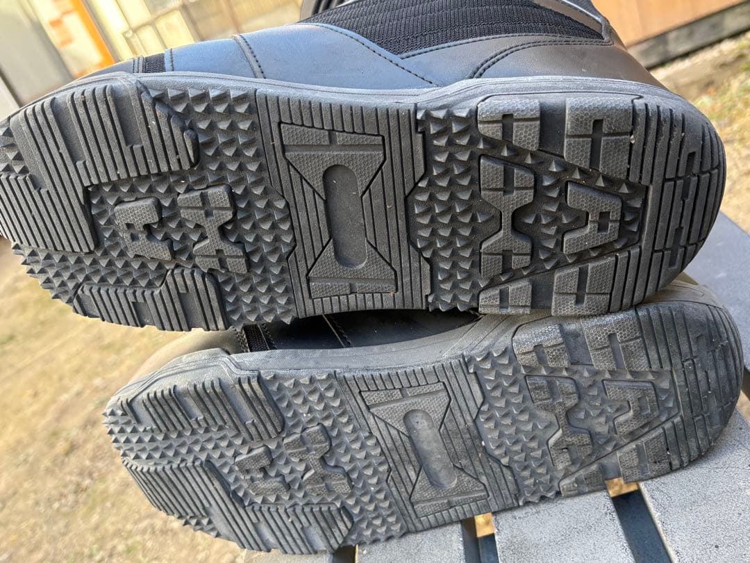 スノーボードブーツ ブラック ハイカット