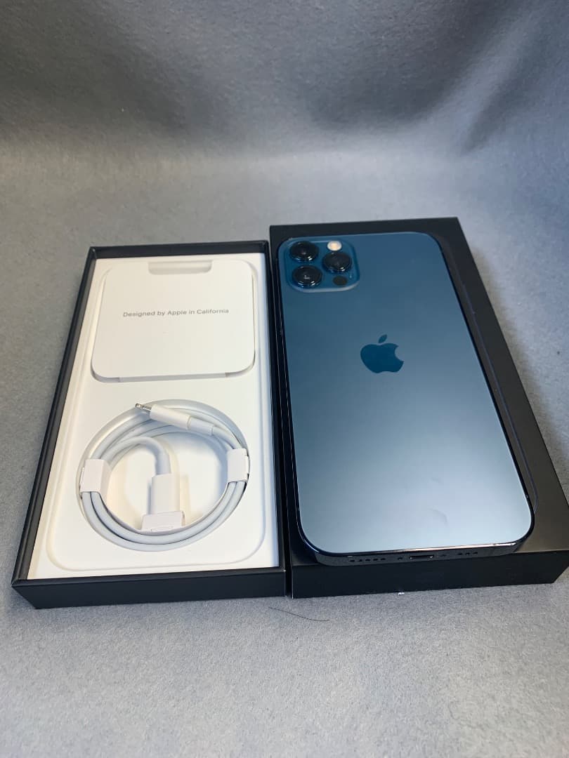 美品　国内版　SIMフリー　iPhone12 Pro　 256GB