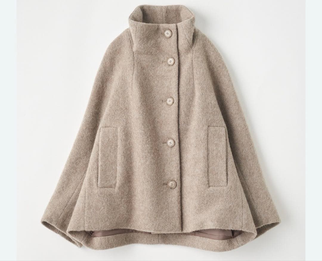 極美品　23AW ルーニィ　スタンドカラードルマンコート ショートコートポンチョ