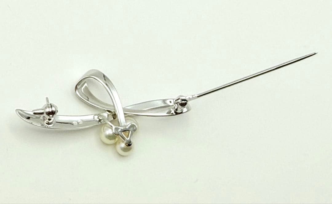 ミキモト パールブローチ リボンモチーフ