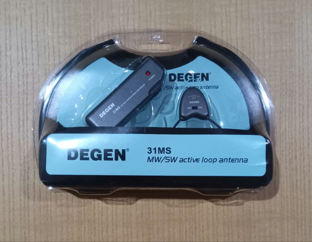 TECSUN PL-660 高性能BCLラジオ（ ループアンテナおまけ）