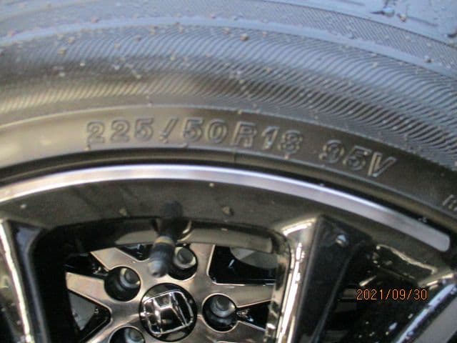 オデッセイ現行　新車外しタイヤホイールセット（18インチ）