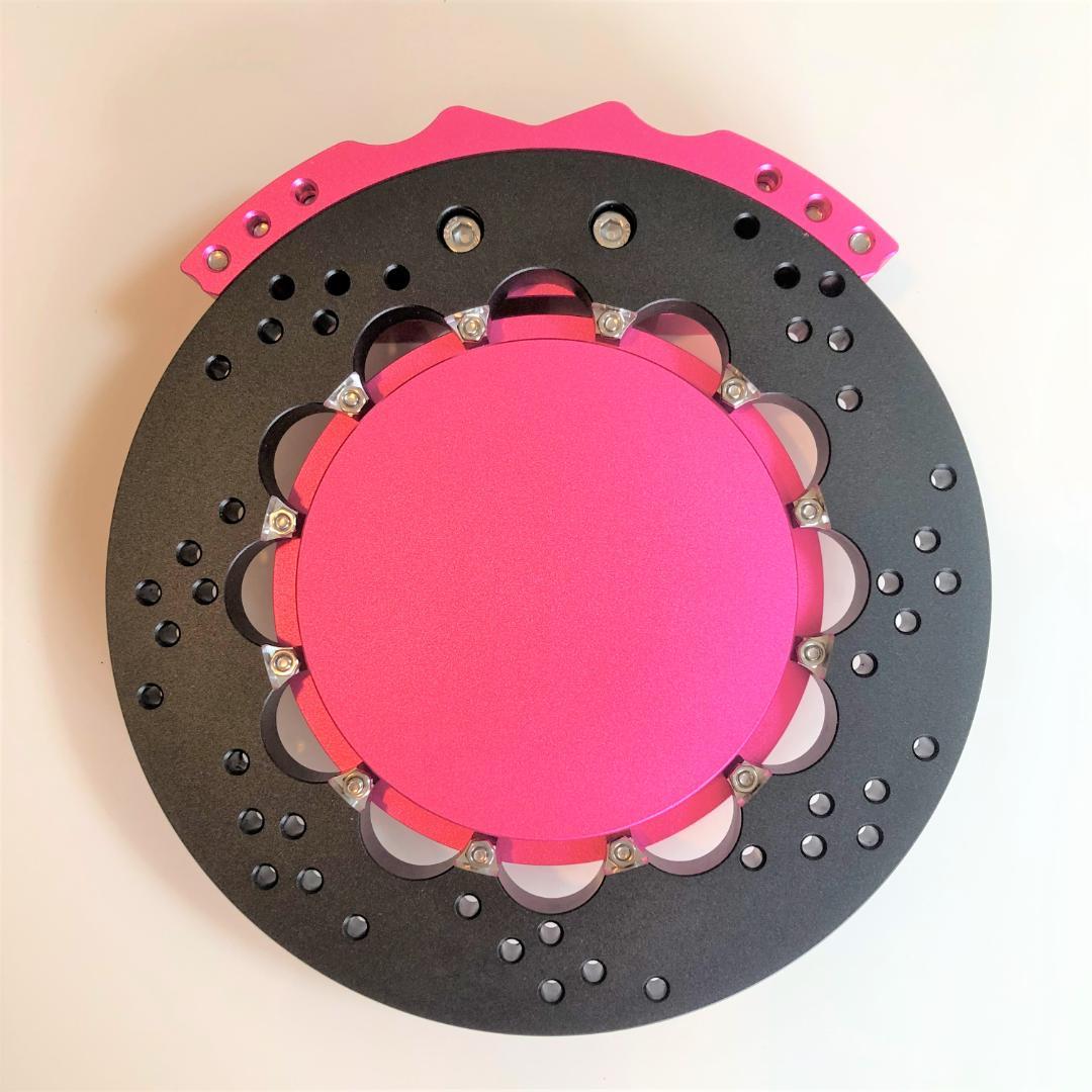 ブレーキキャリパーモチーフの小物入れ アッシュトレー 灰皿 ピンク