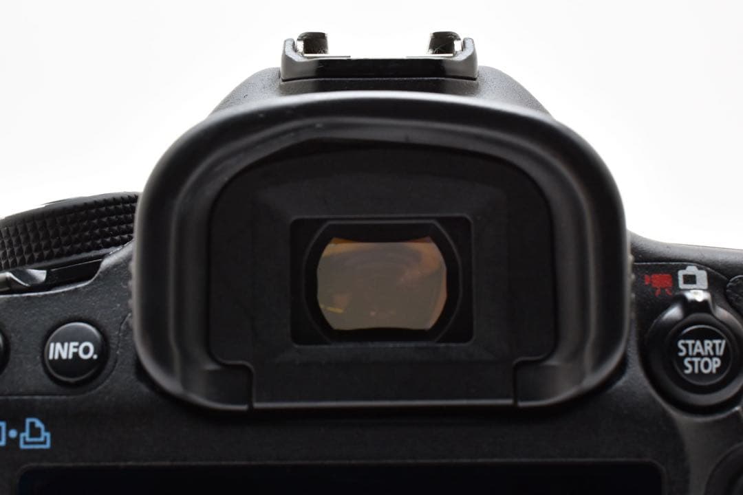 デジタル一眼レフカメラCanon EOS 5D MarkIII標準レンズセット