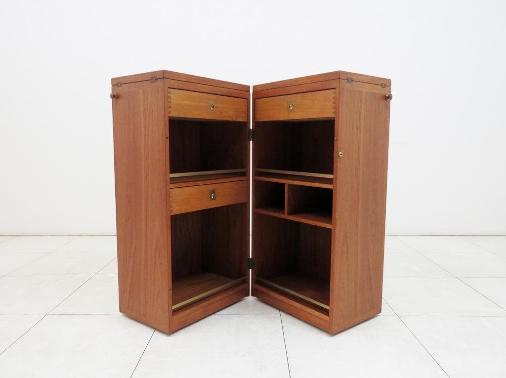 ロッタ様 デンマーク デューロン チーク材 バーキャビネット60'sヴィンテージ