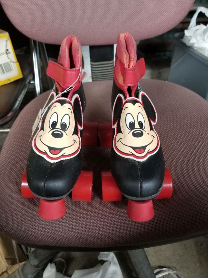 ミッキー　ローラースケート　未使用　箱付き
レトロ、希少、レア