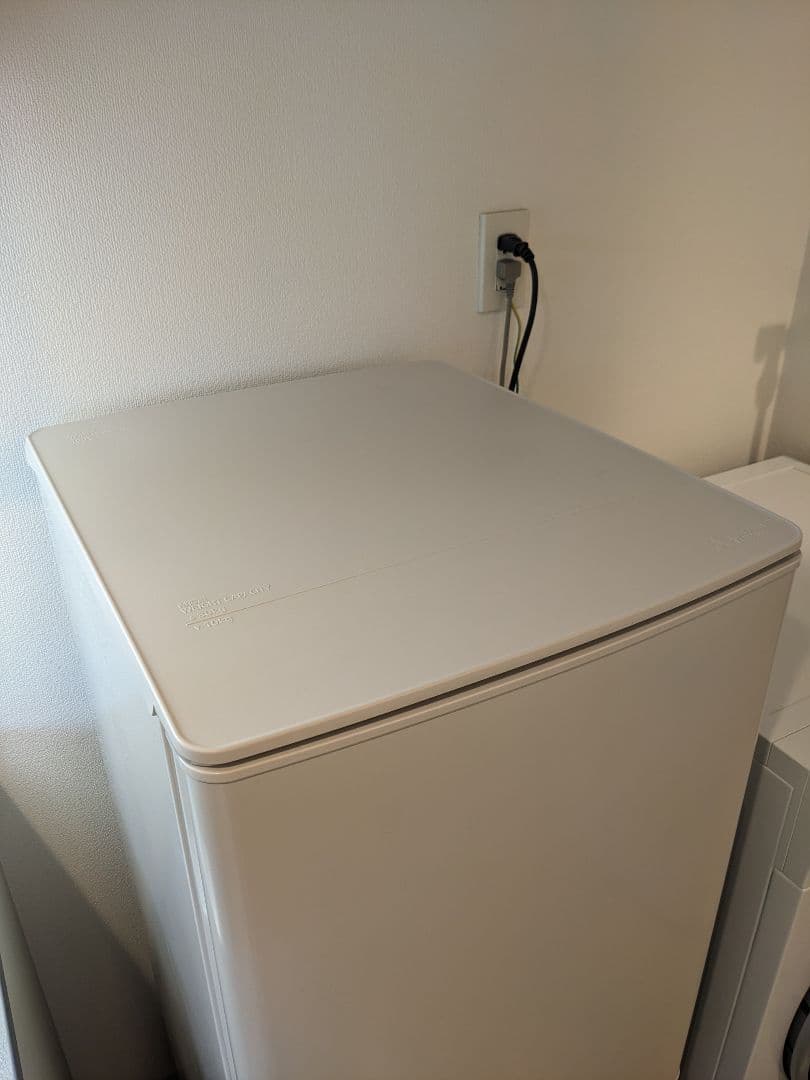 三菱電機 2ドア冷蔵庫 MR-P15G-W 2022年製 単身者 一人暮らし向け
