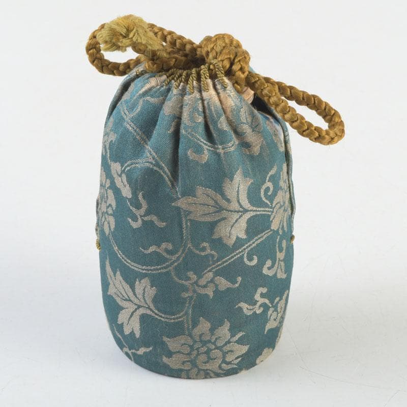 茶道具　尾形乾山　草文　茶入　仕覆付　裏千家八代　又玄斎極め箱　D 9466