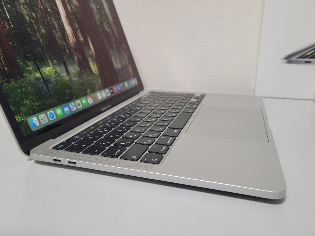 美品 MacBook Pro 2020 i5/16GB/512 充電78回