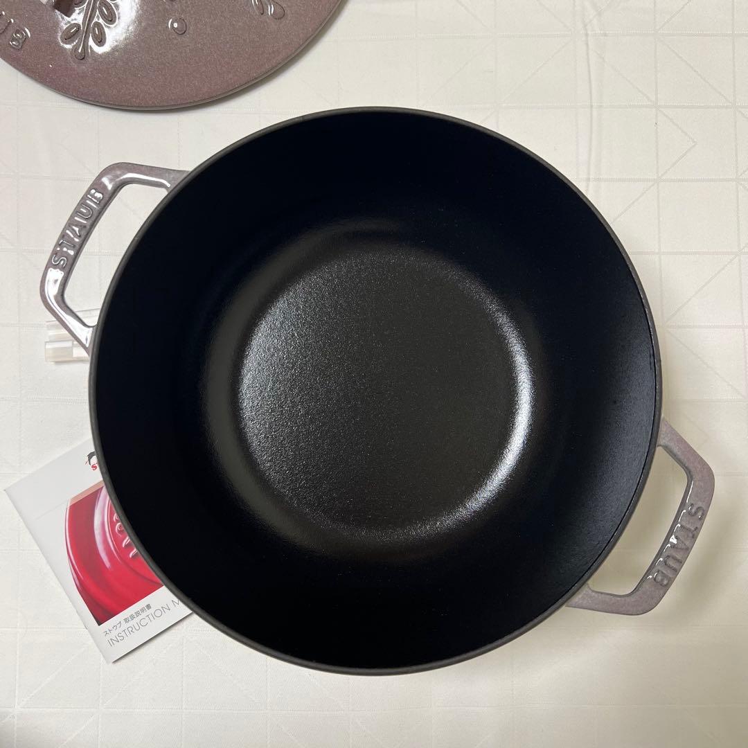 【新品未使用】STAUBストウブワナベ XL❄︎スノーフレーク❄︎24cm 真鍮ノブ