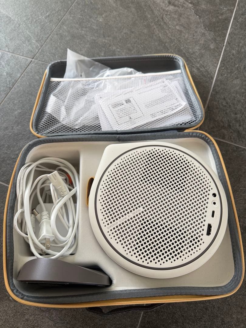 【美品】BenQ GV30 プロジェクター