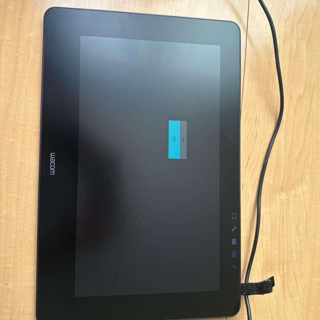 Wacom Cintiq Pro 本体 電源ケーブル付き