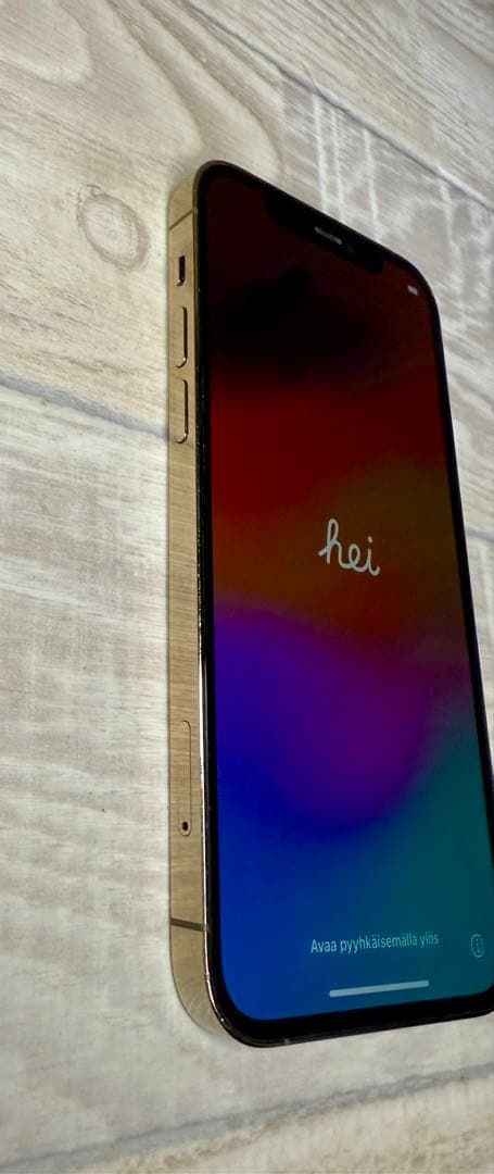 ⭐︎フフ⭐︎Apple iPhone 12 Pro 256GBゴールド 背面割