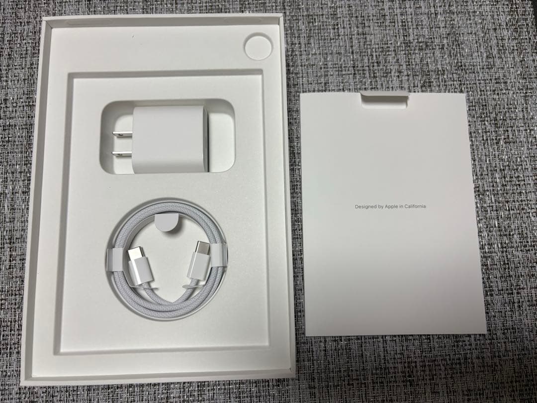 【美品】iPad mini(A17 Pro)セルラー版 128GB