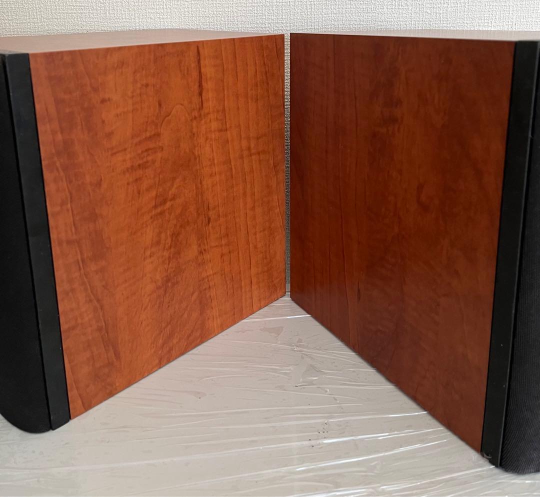 B&W (Bowers & Wilkins) ブックシェルフスピーカー 686