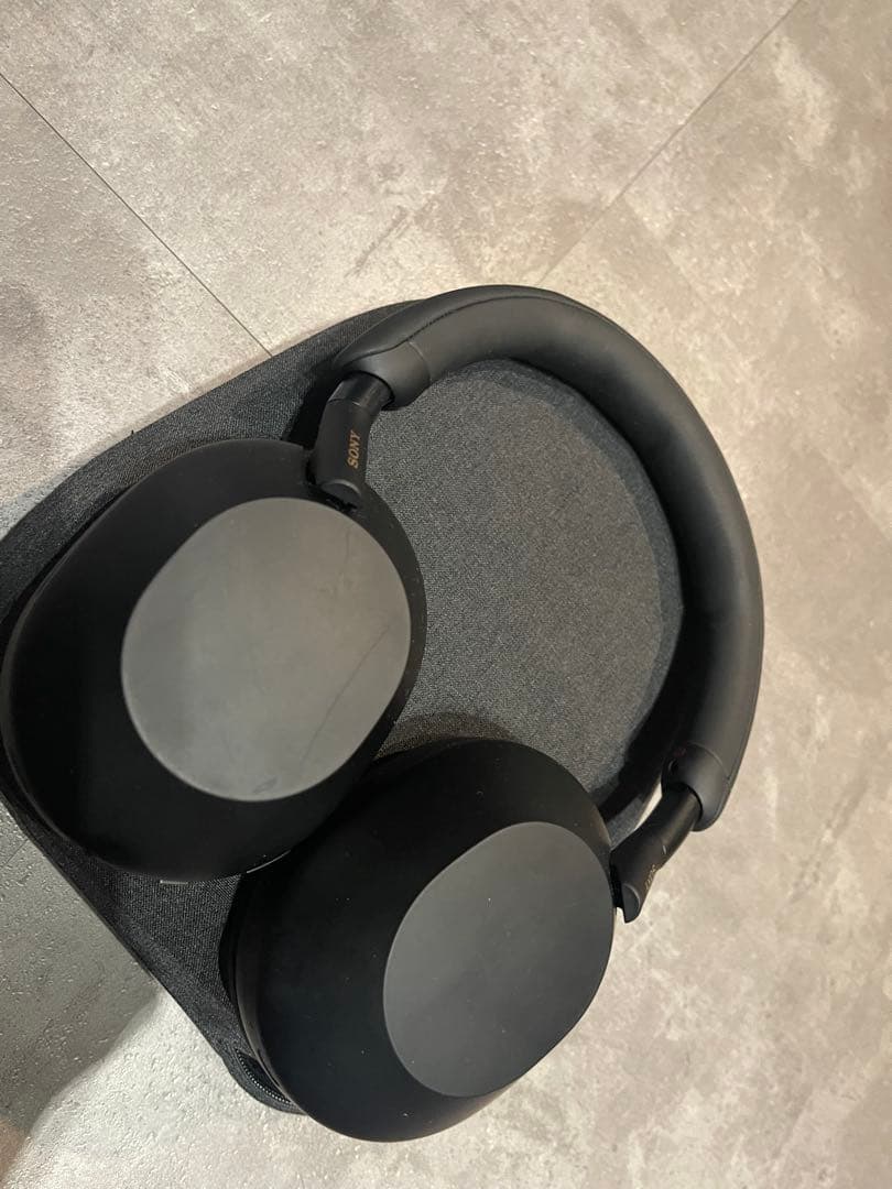 【美品】SONY WH-1000XM5 ブラック ワイヤレスノイズキャンセリング