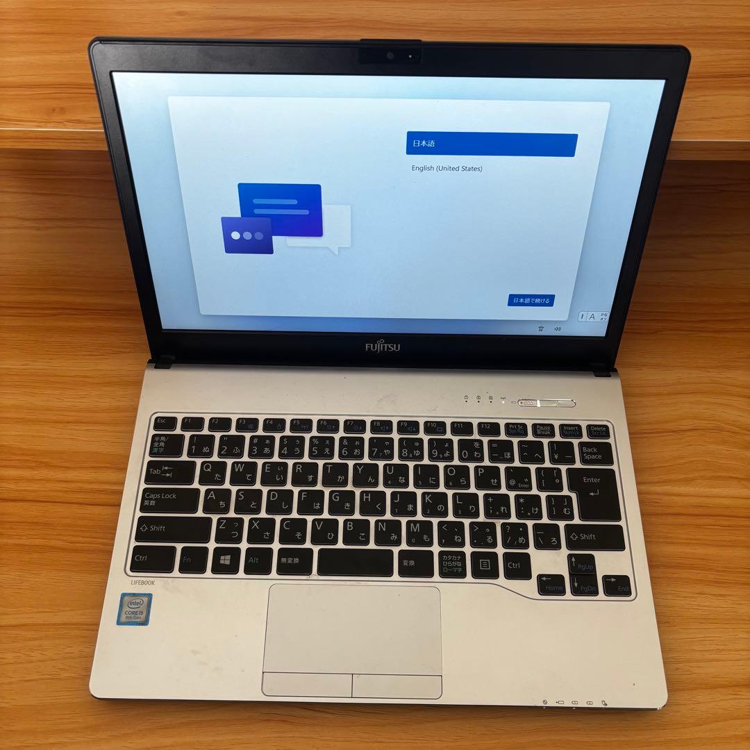 【FUJITSU】ノートPC i5搭載 メモリ8GBSSD256GB／Win11