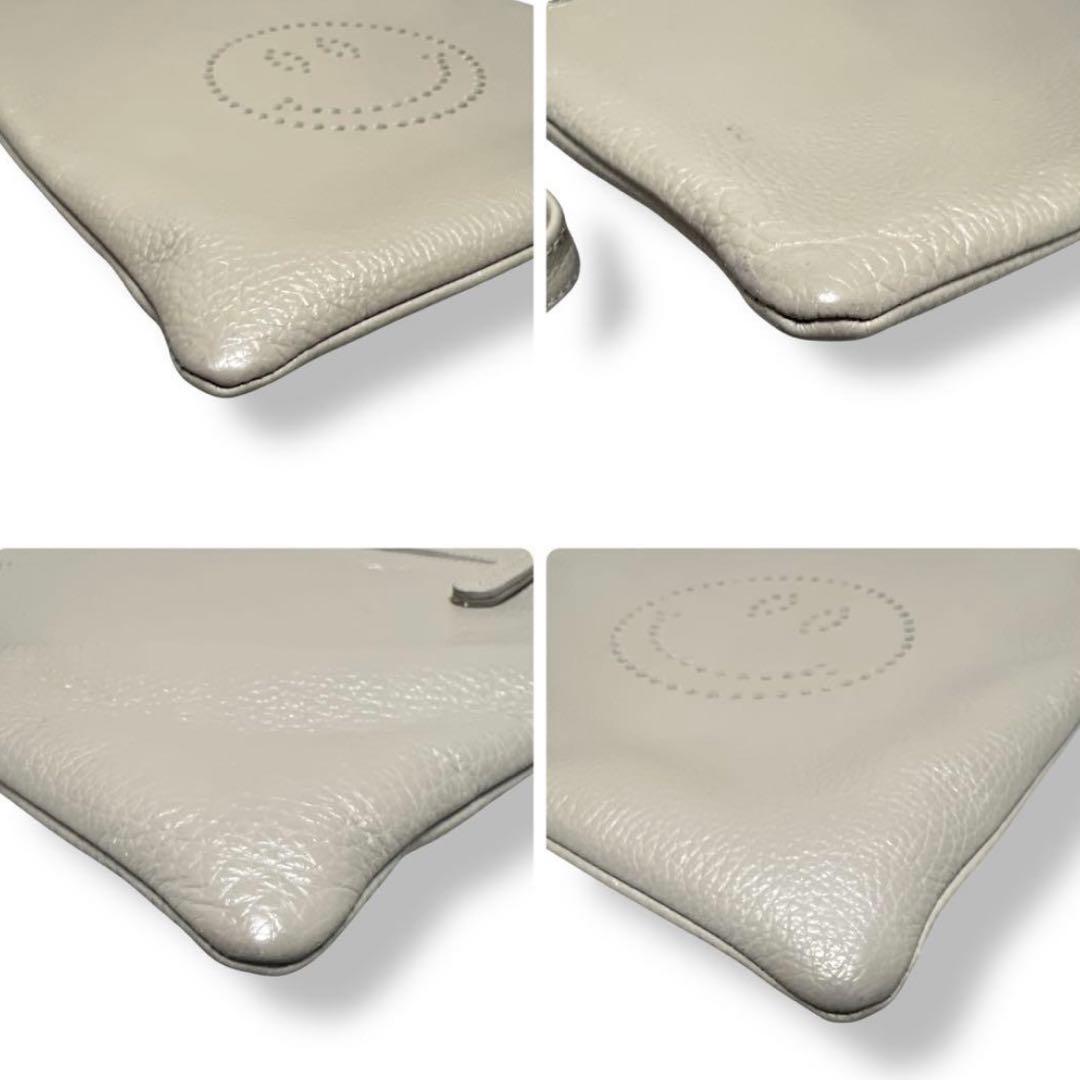 【美品】サロンドアルファード スマイルプチポシェット 本革 ショルダー