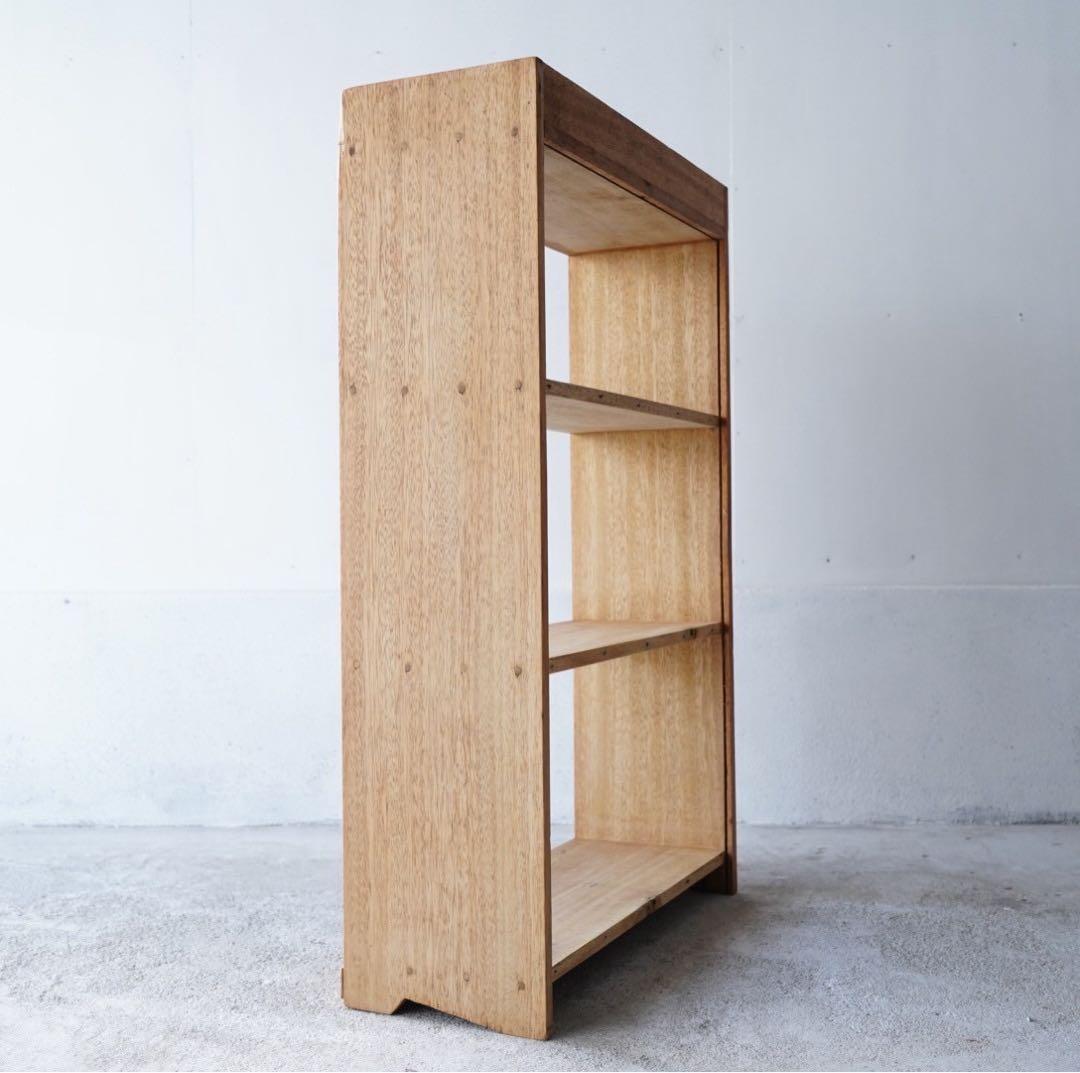 4段のオープンラック